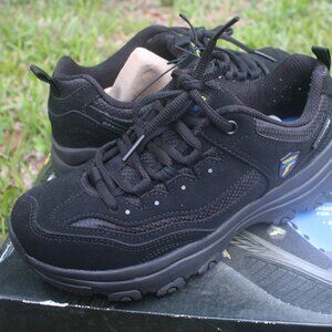 ✨🆕✨Goodyear Engineered by Skechers Women's Moja Slip Resistant Shoes